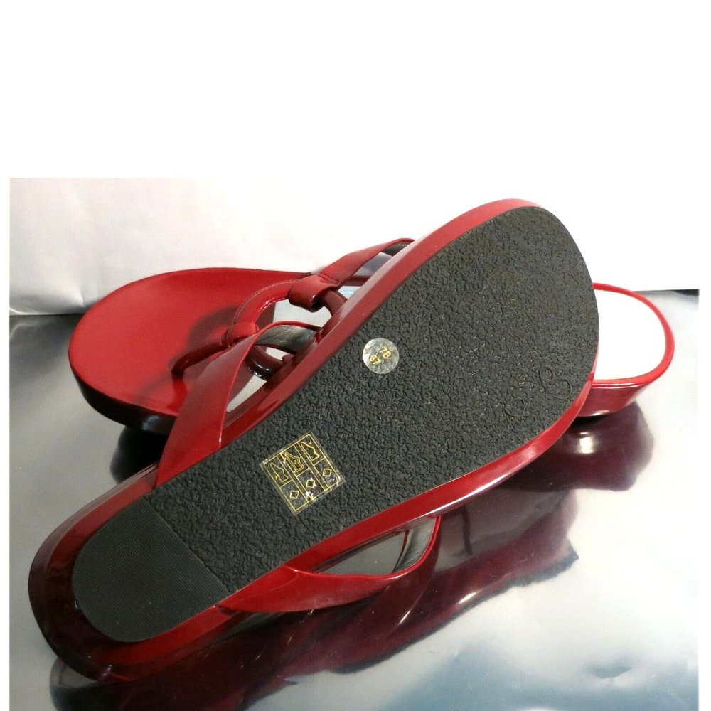 Jessica Simpson JS - Florie, Mesh Red Thong Style Flats / Sandals, Size 7B - Picture 9 of 9